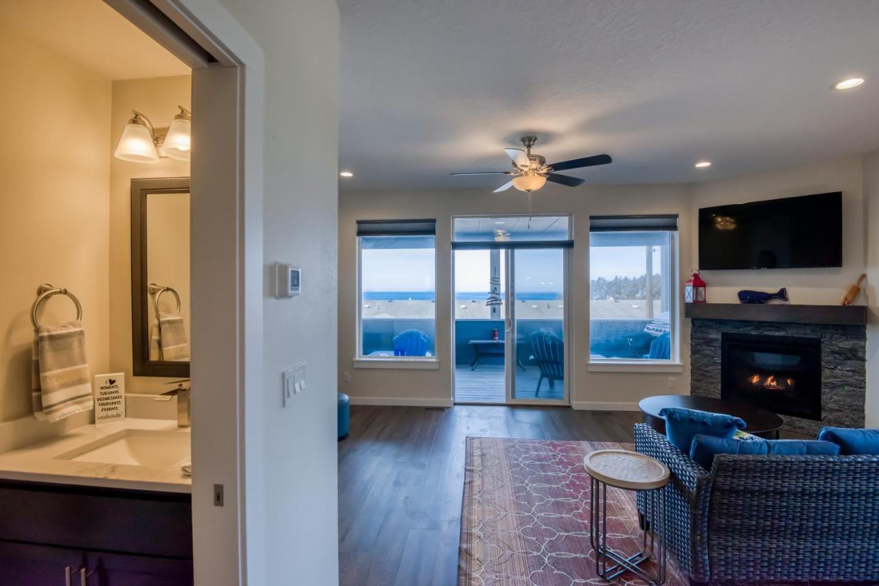 Oceanview Townhome - Pet Friendly - Sleeps 6 - King デポー・ベイ エクステリア 写真